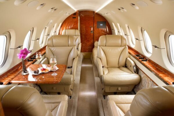 Hawker 900XP interior