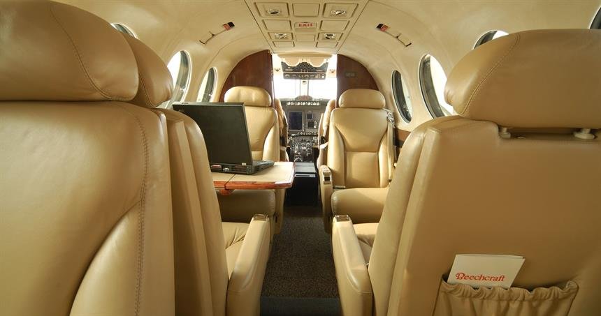Beech BE350 KingAir interior