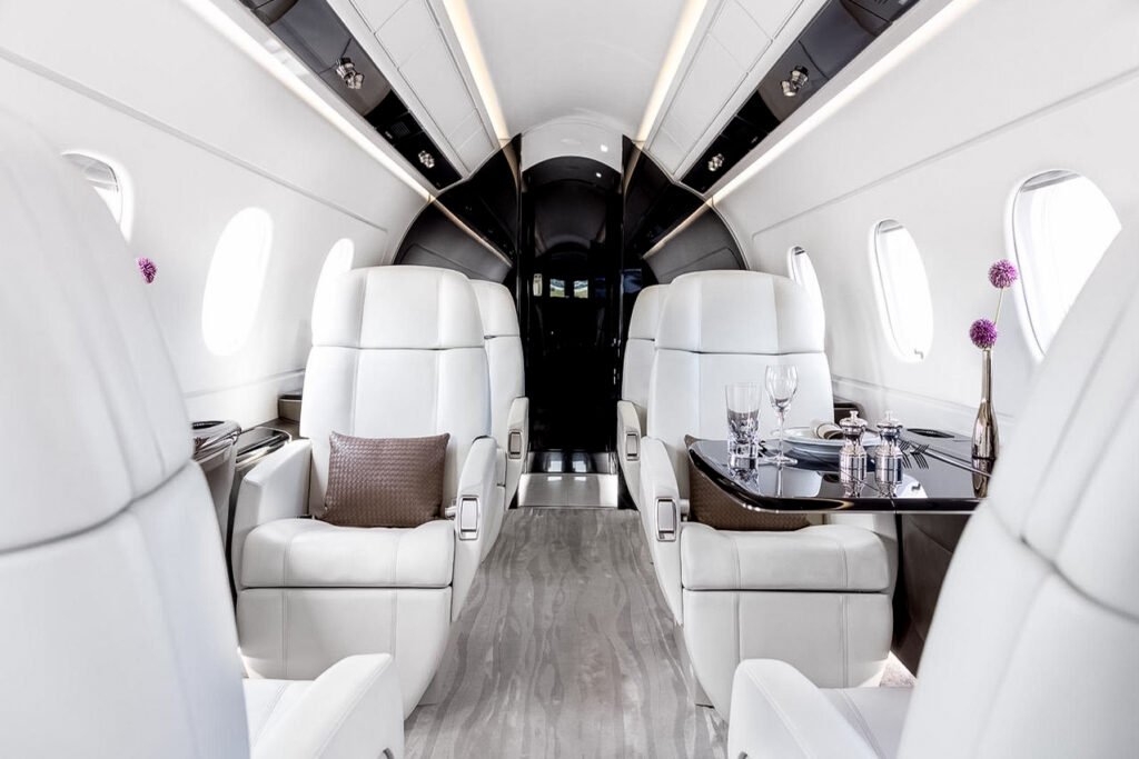 Legacy 450 interior
