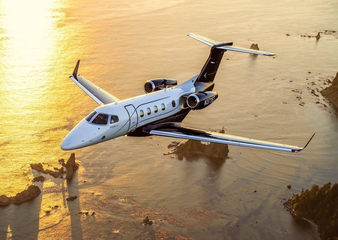 Embraer Phenom 300