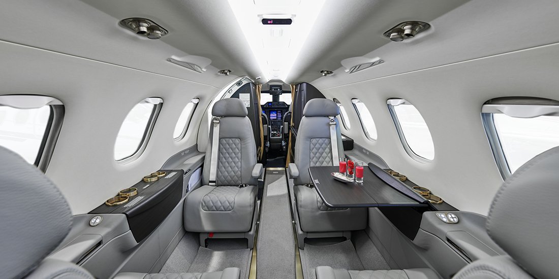 Embraer Phenom 300 interior