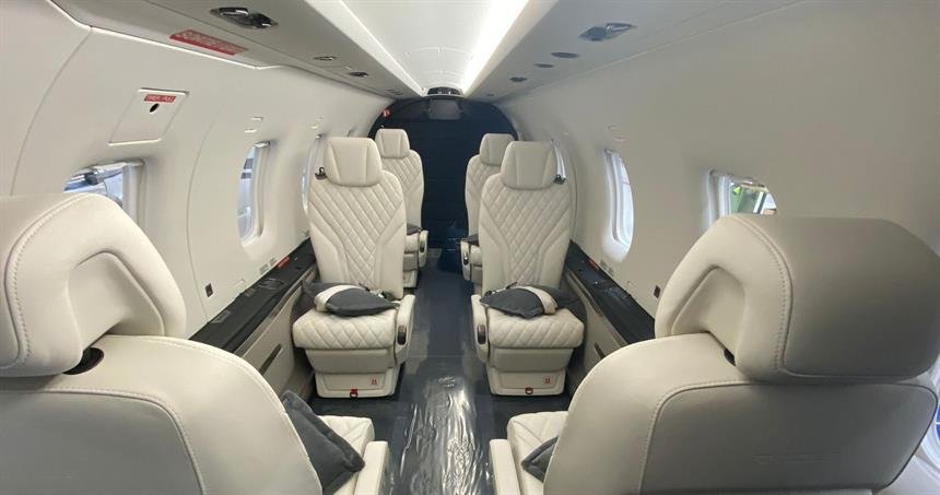 Pilatus PC-12 interior
