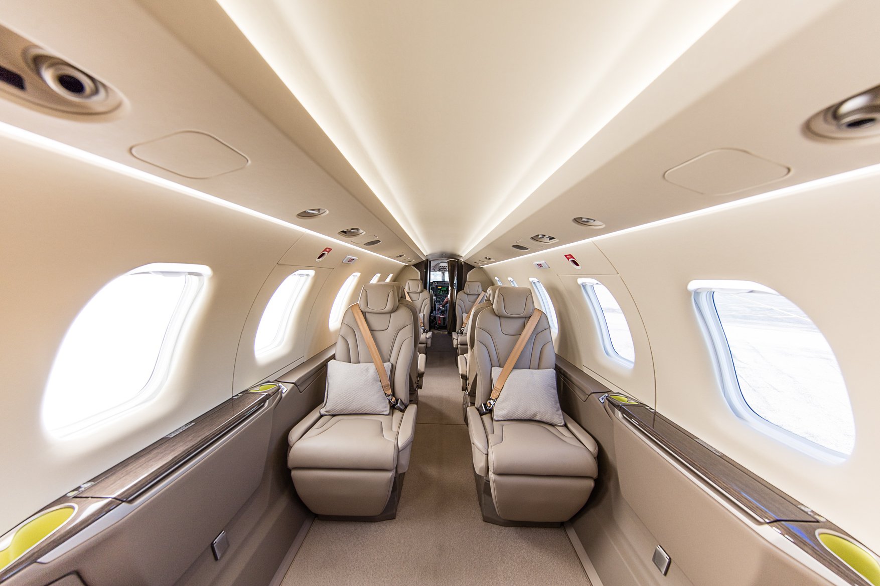 Pilatus PC-24 interior